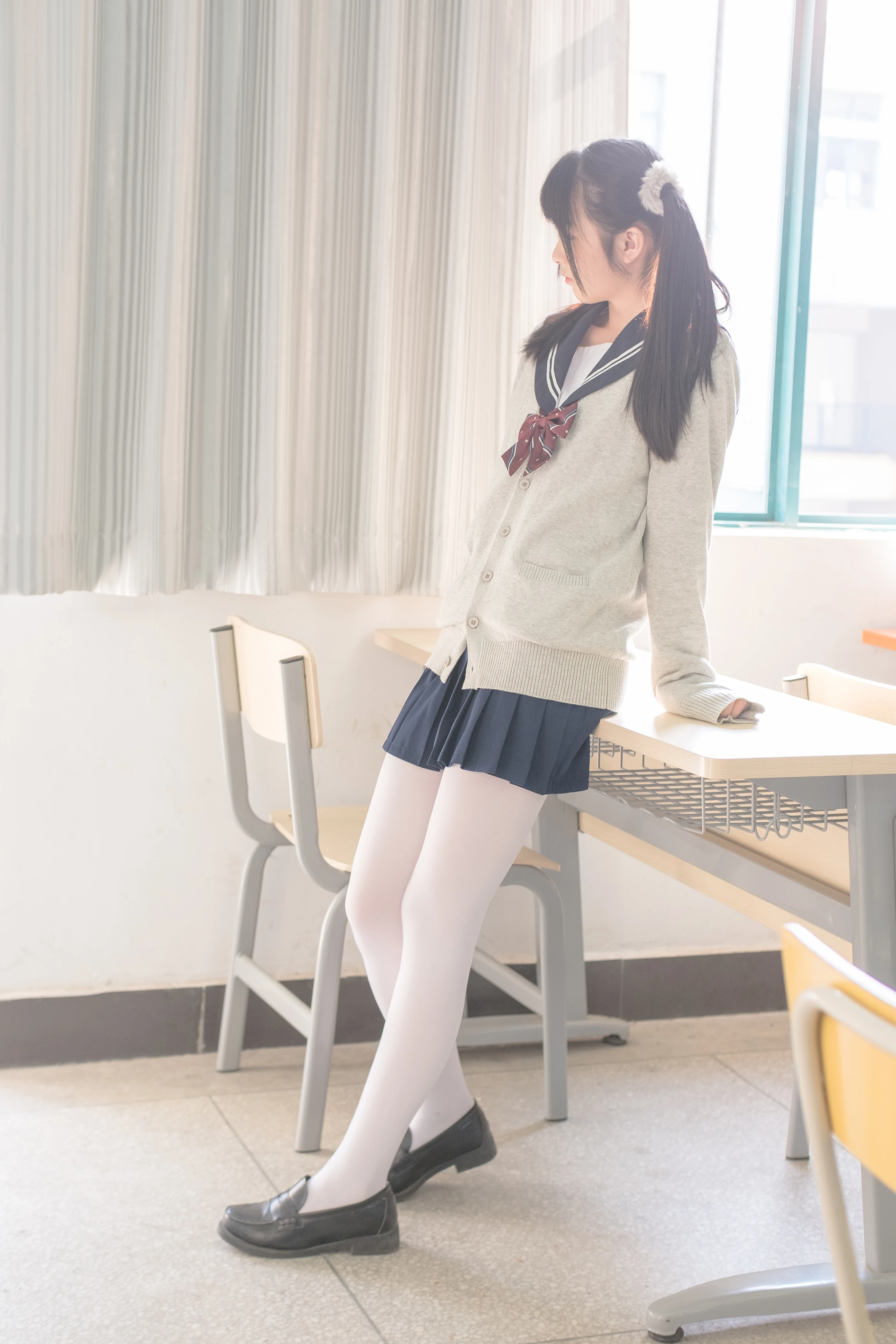 森萝财团 [SSR-004] JK白丝足控 [98P]插图7